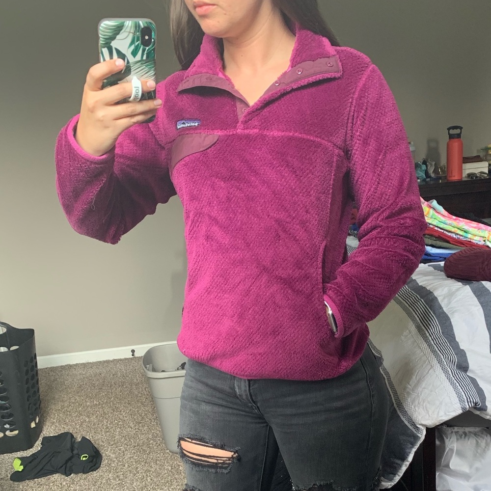 🚫SOLD🚫Magenta/ maroon Patagonia snap T pullover